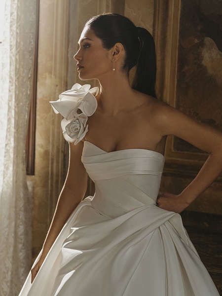 allure bridal wedding gown
